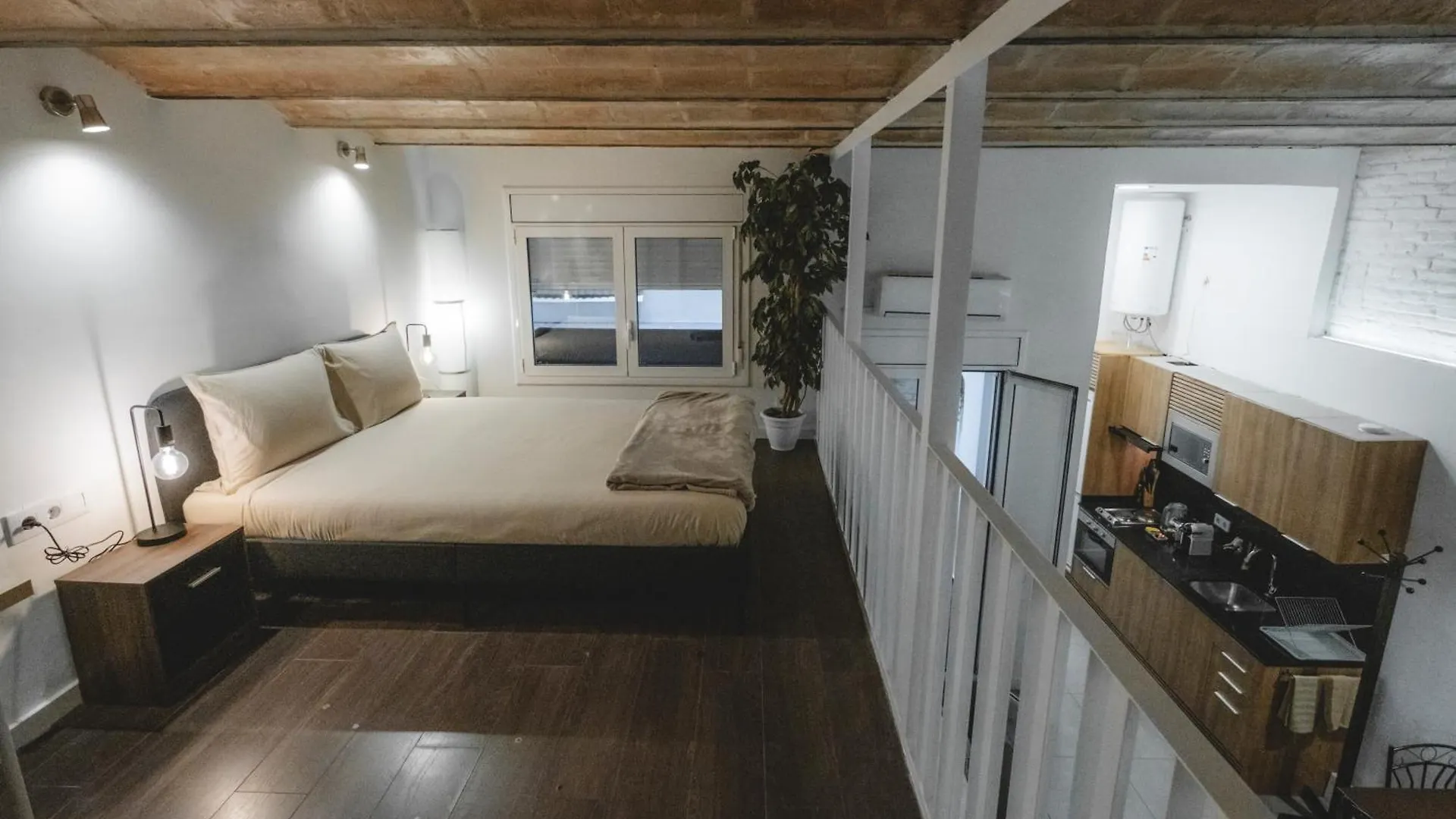 Chic Poble Nou Loft Terrace & Close To The Beach Barcelona Apartment