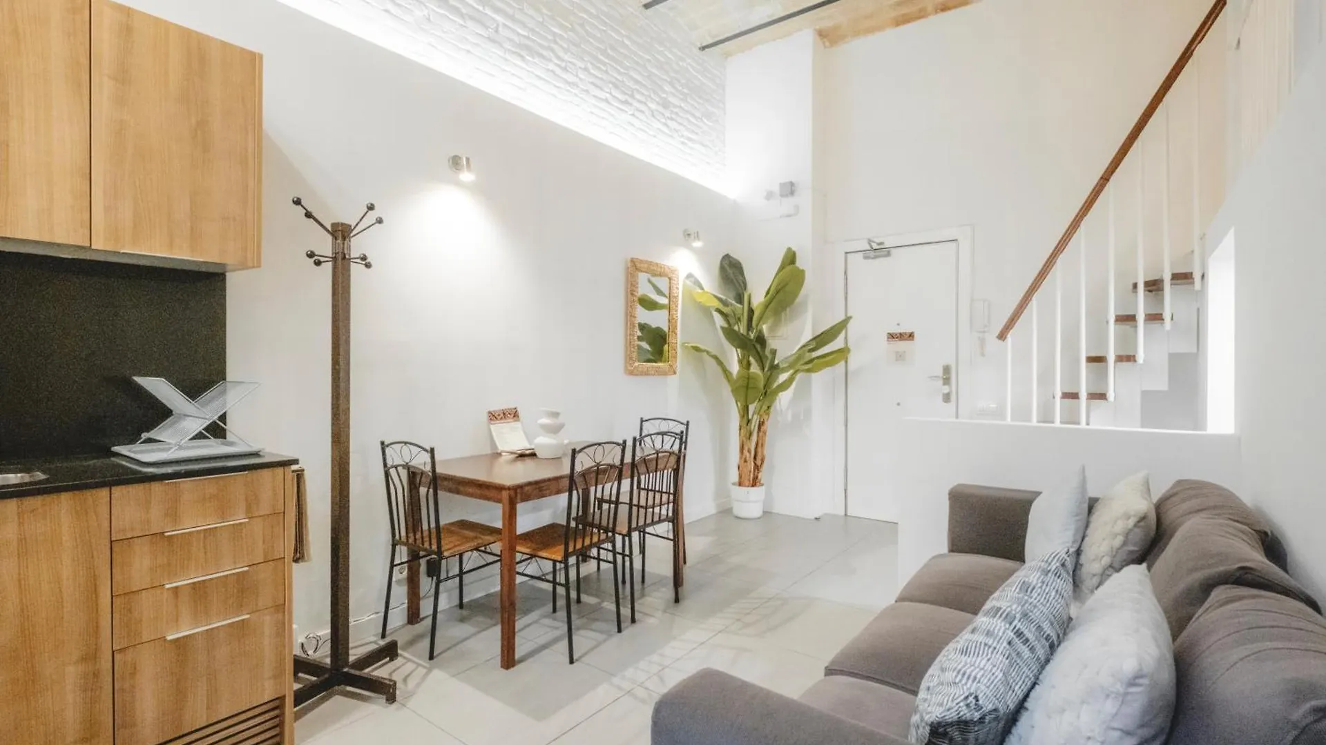 Apartment Chic Poble Nou Loft Terrace & Close To The Beach Barcelona